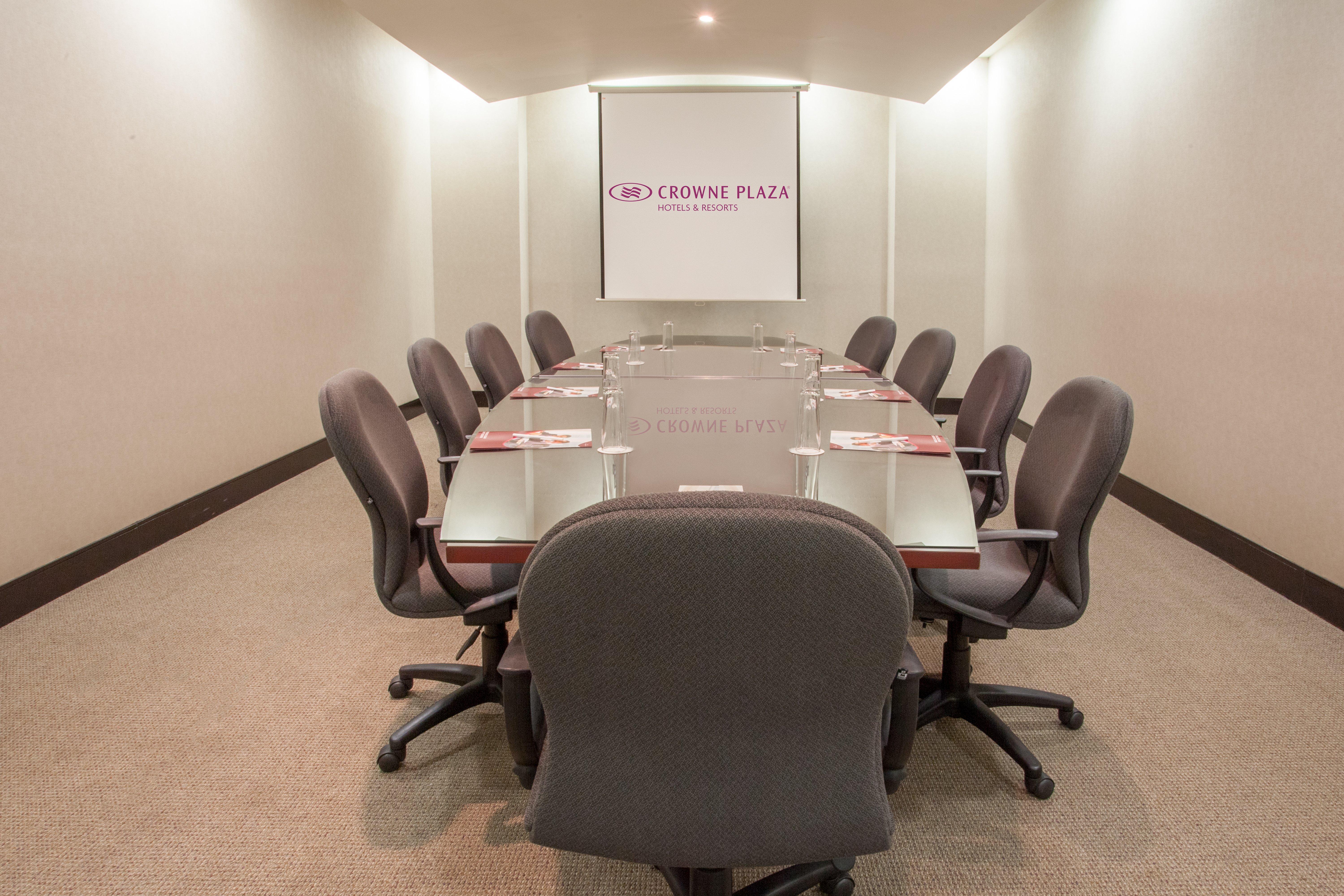 Crowne Plaza Leon By Ihg Hotel Facilities photo