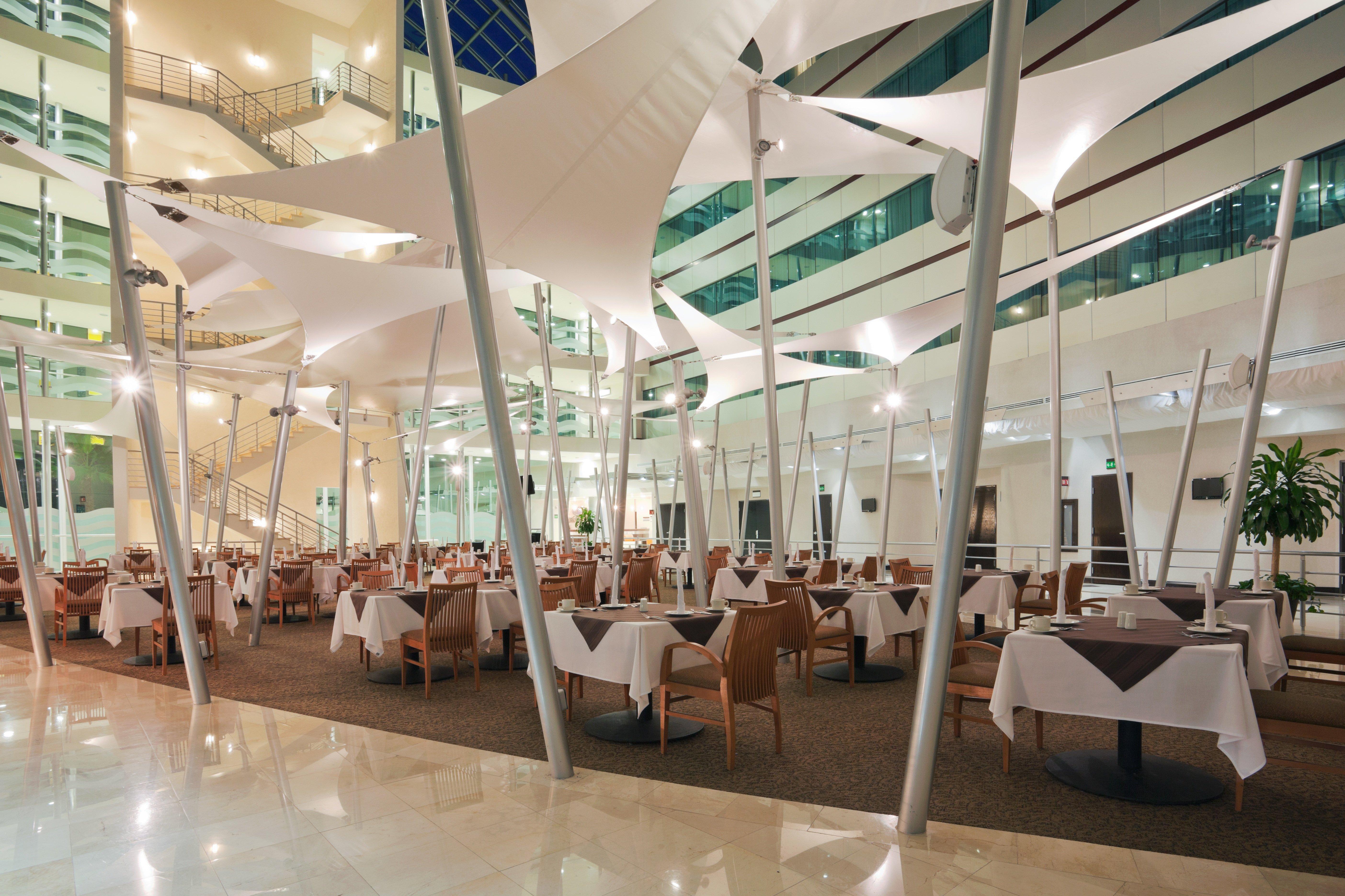 Crowne Plaza Leon By Ihg Hotel Restaurant photo