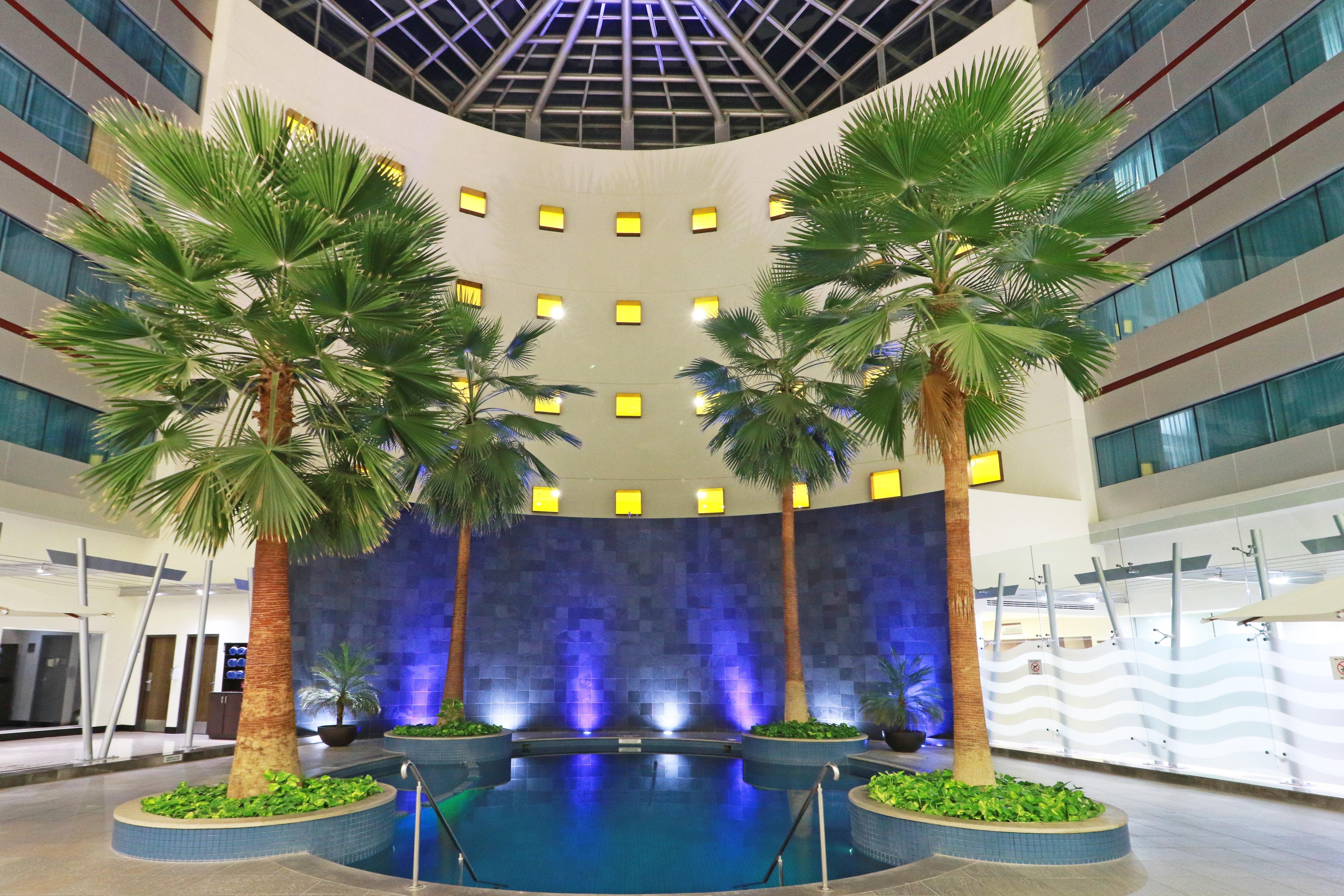 Crowne Plaza Leon By Ihg Hotel Exterior photo