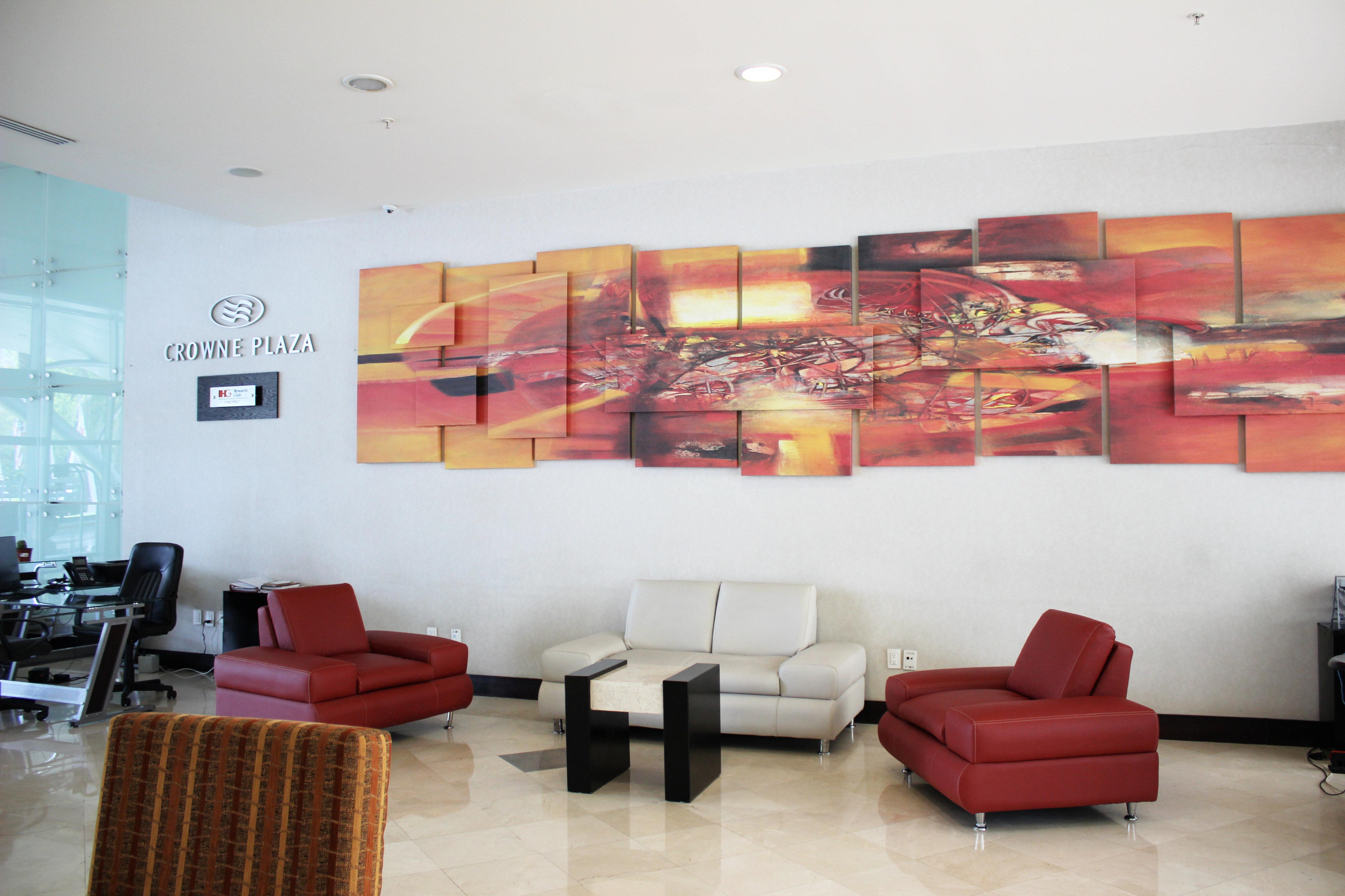 Crowne Plaza Leon By Ihg Hotel Exterior photo